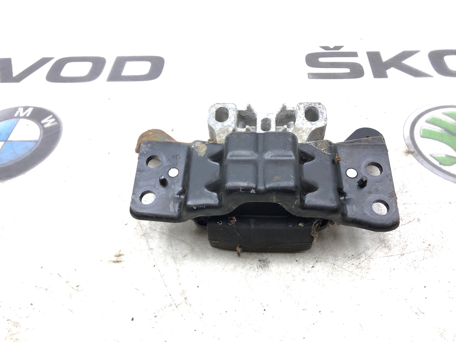 Опора МКПП, 2000 рублей, Москва