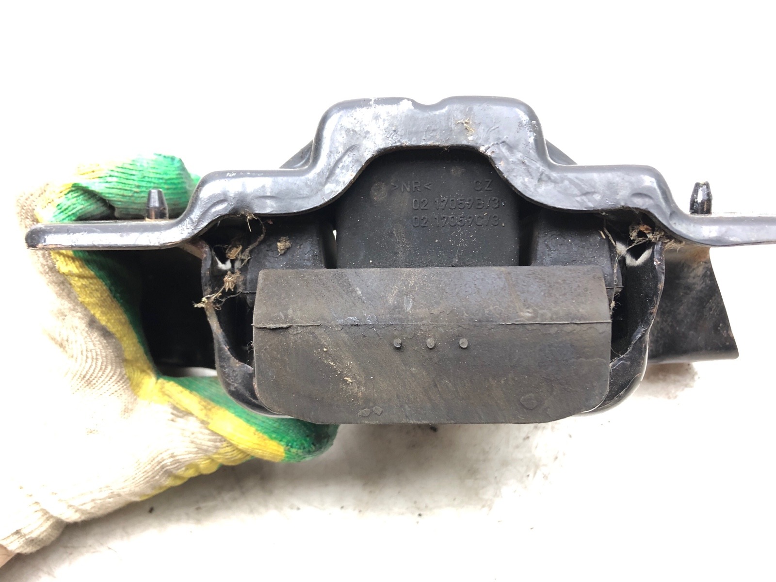 Опора МКПП, 2000 рублей, Москва