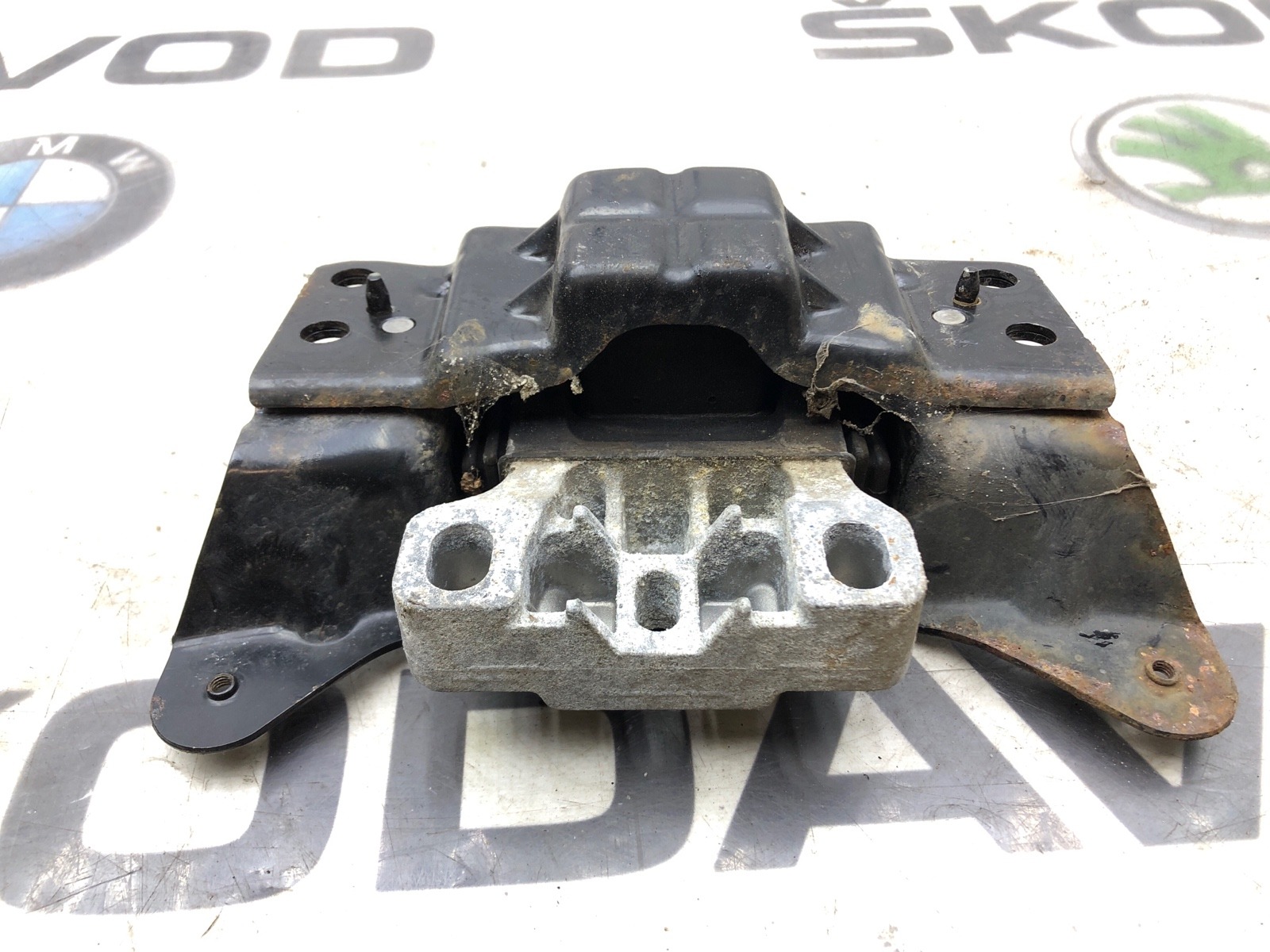 Опора МКПП, 2000 рублей, Москва