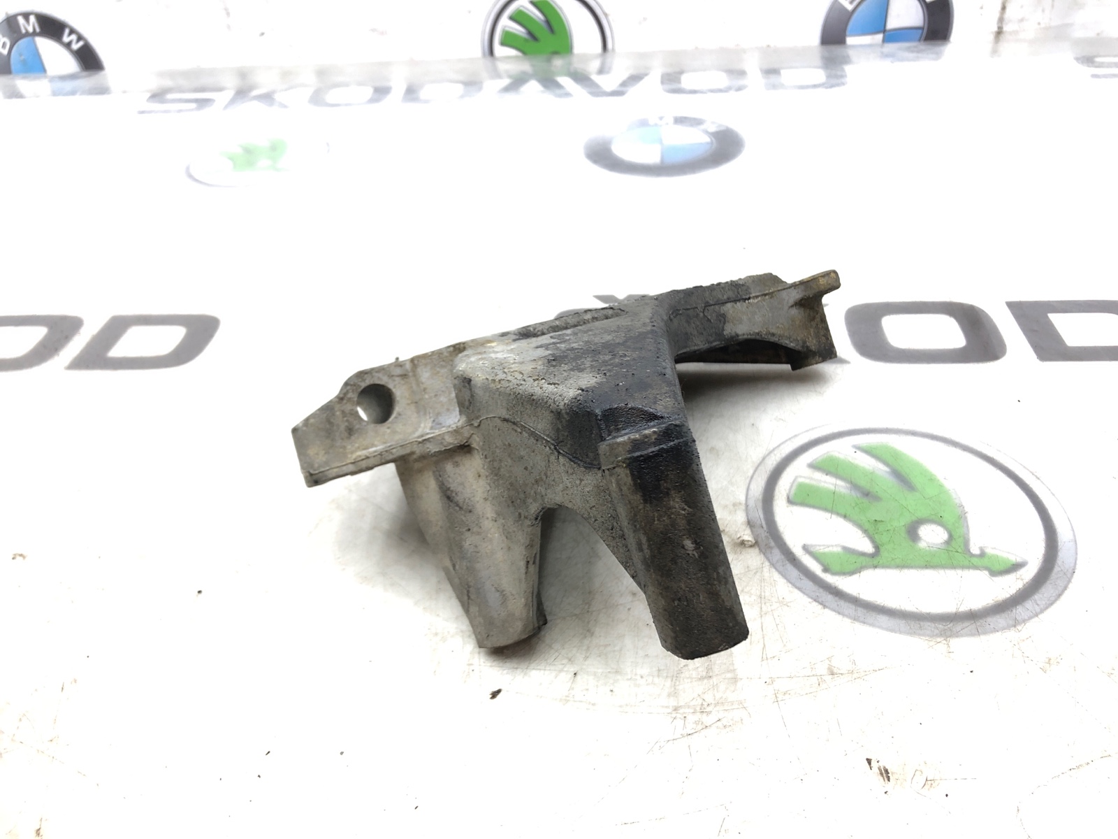 Кронштейн опоры двигателя, 500 рублей, Москва