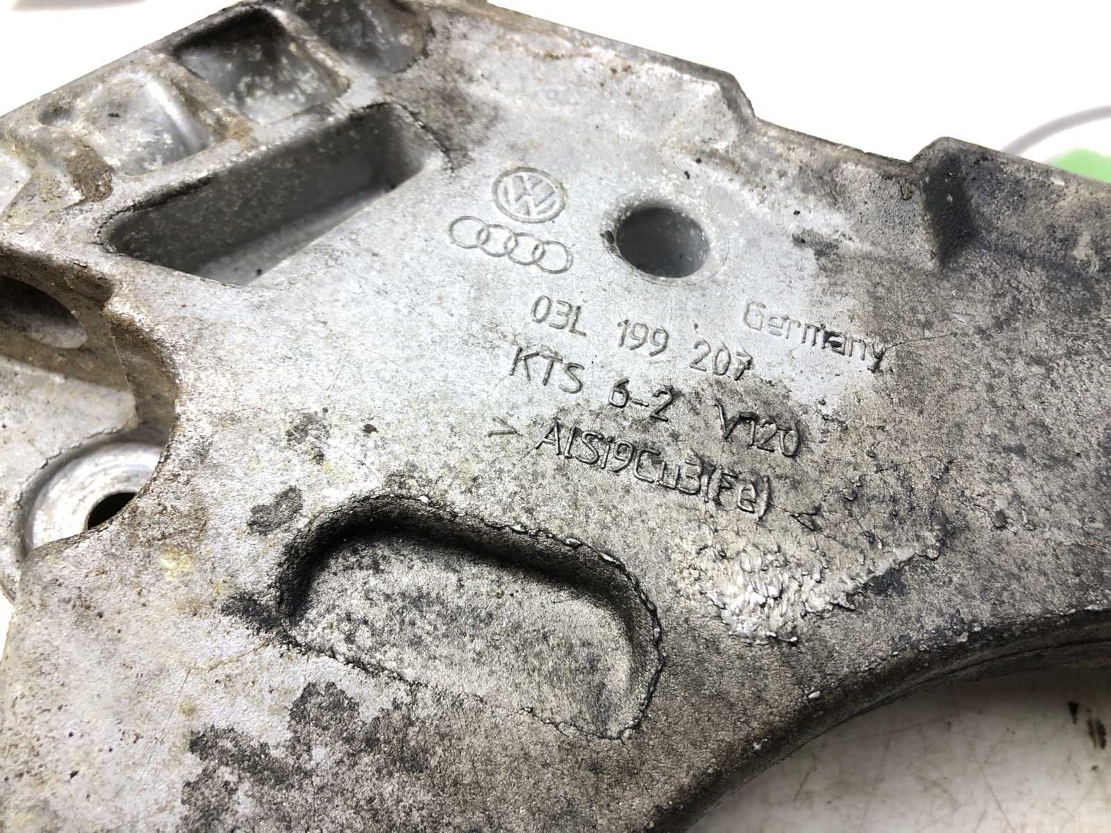 Кронштейн опоры двигателя, 500 рублей, Москва