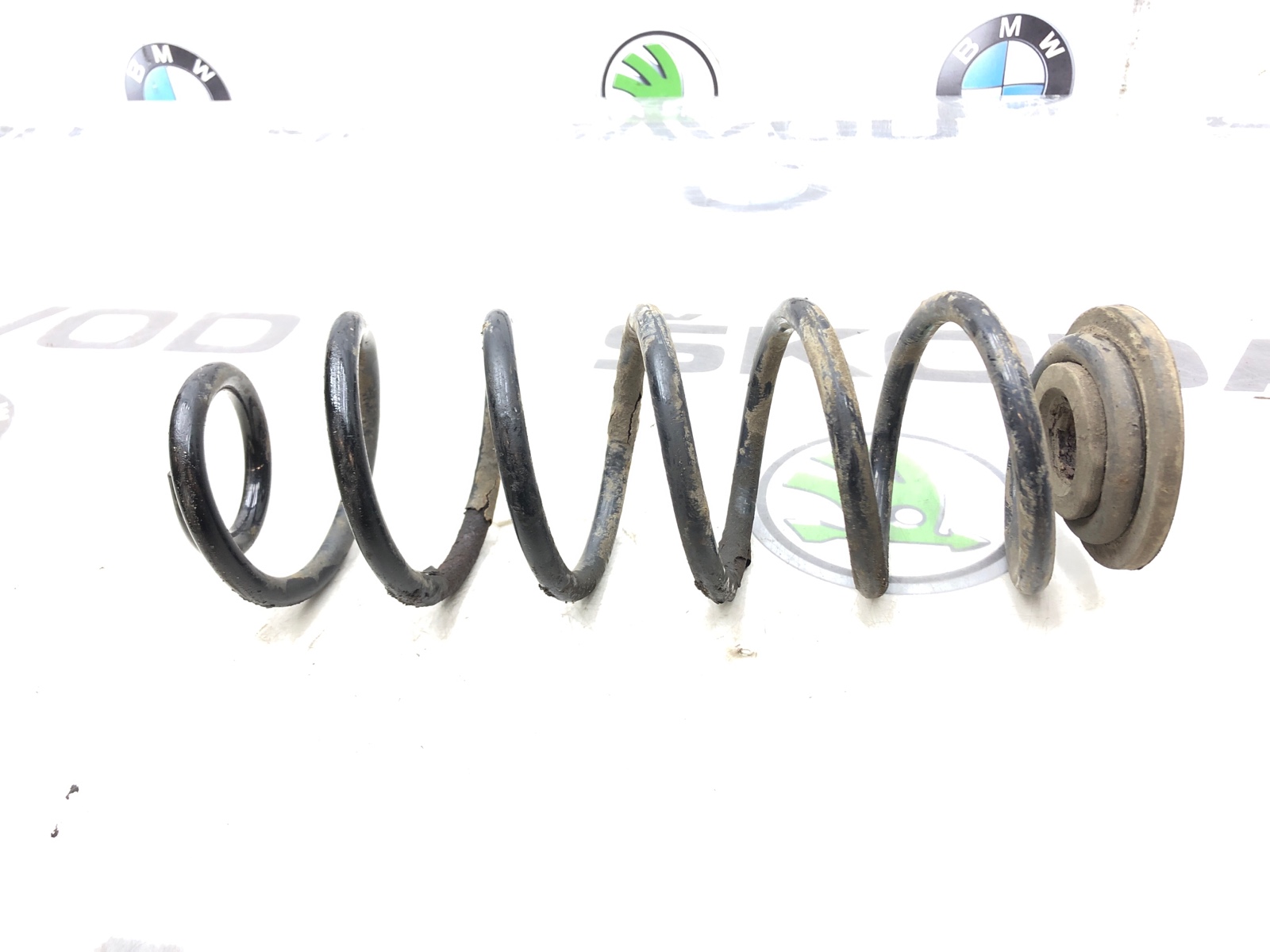 Пружина подвески, 2000 рублей, Москва