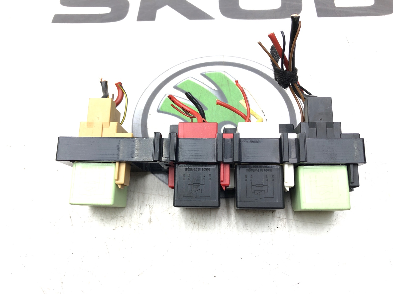 Блок реле, 1000 рублей, Москва