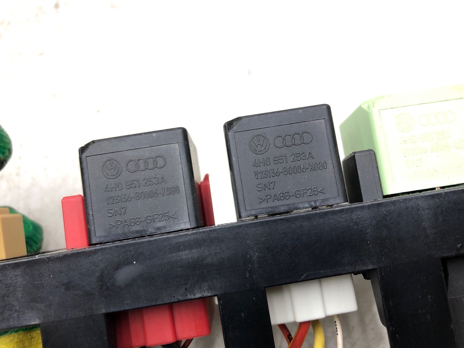 Блок реле, 1000 рублей, Москва