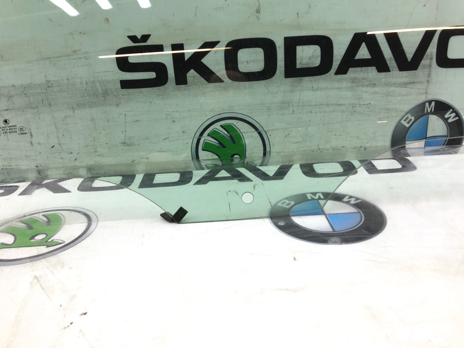 Стекло двери, 1000 рублей, Москва