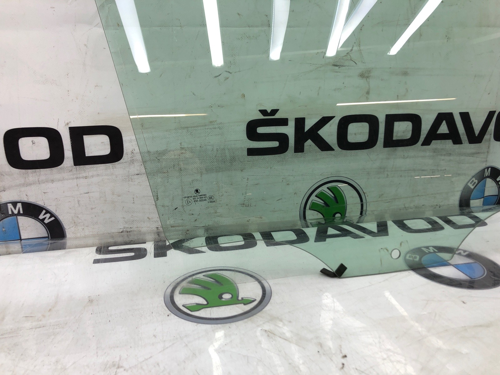 Стекло двери, 1000 рублей, Москва