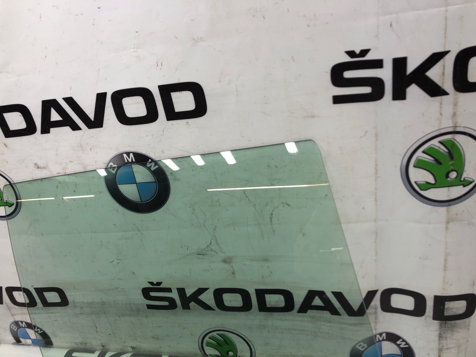 Стекло двери, 1000 рублей, Москва