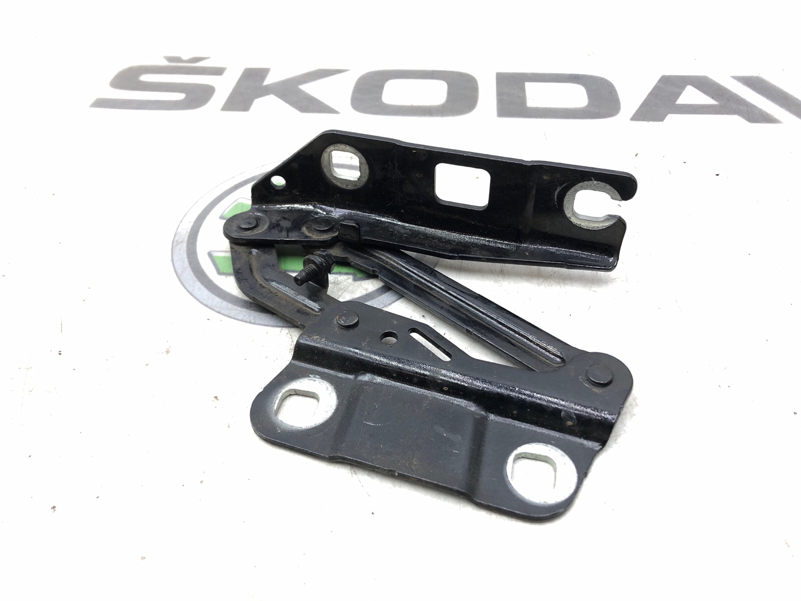 петля капота, 2000 рублей, Москва