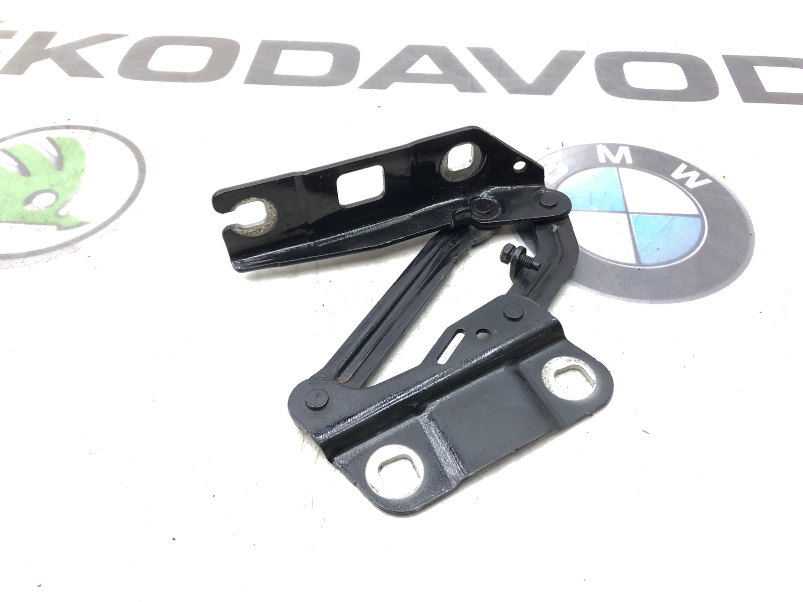 петля капота, 2000 рублей, Москва