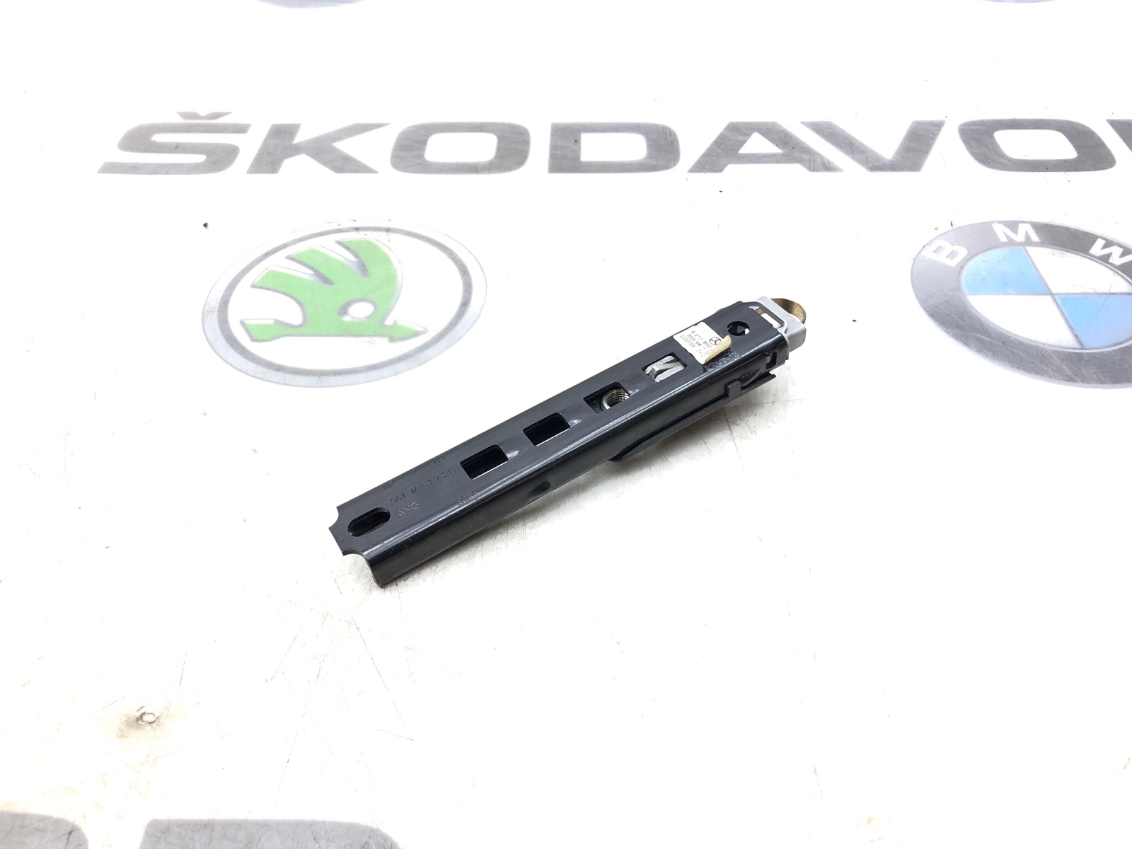 Корректор ремня безопасности, 1000 рублей, Москва