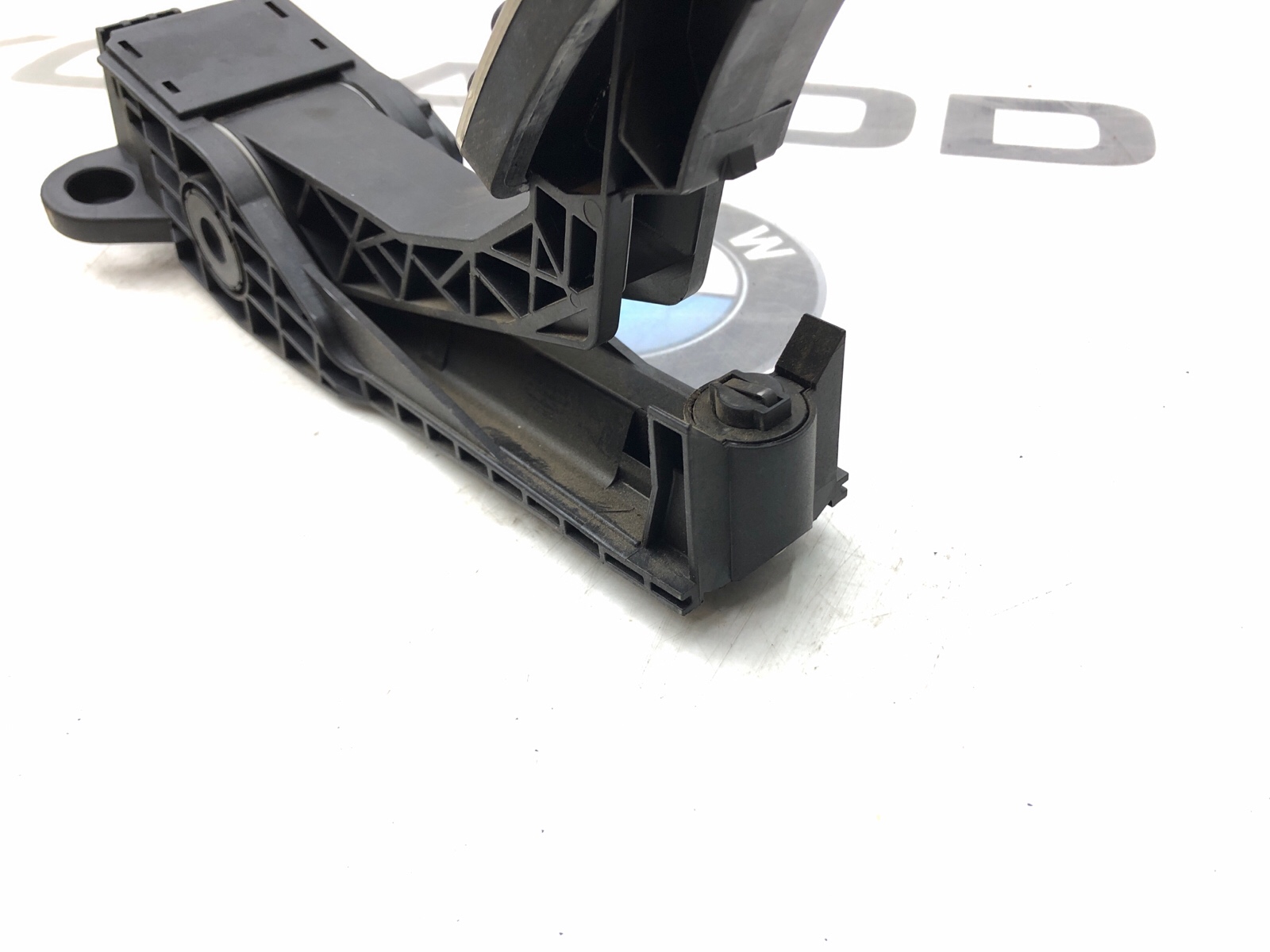 Педаль газа с кнопкой кикдаун, 2000 рублей, Москва