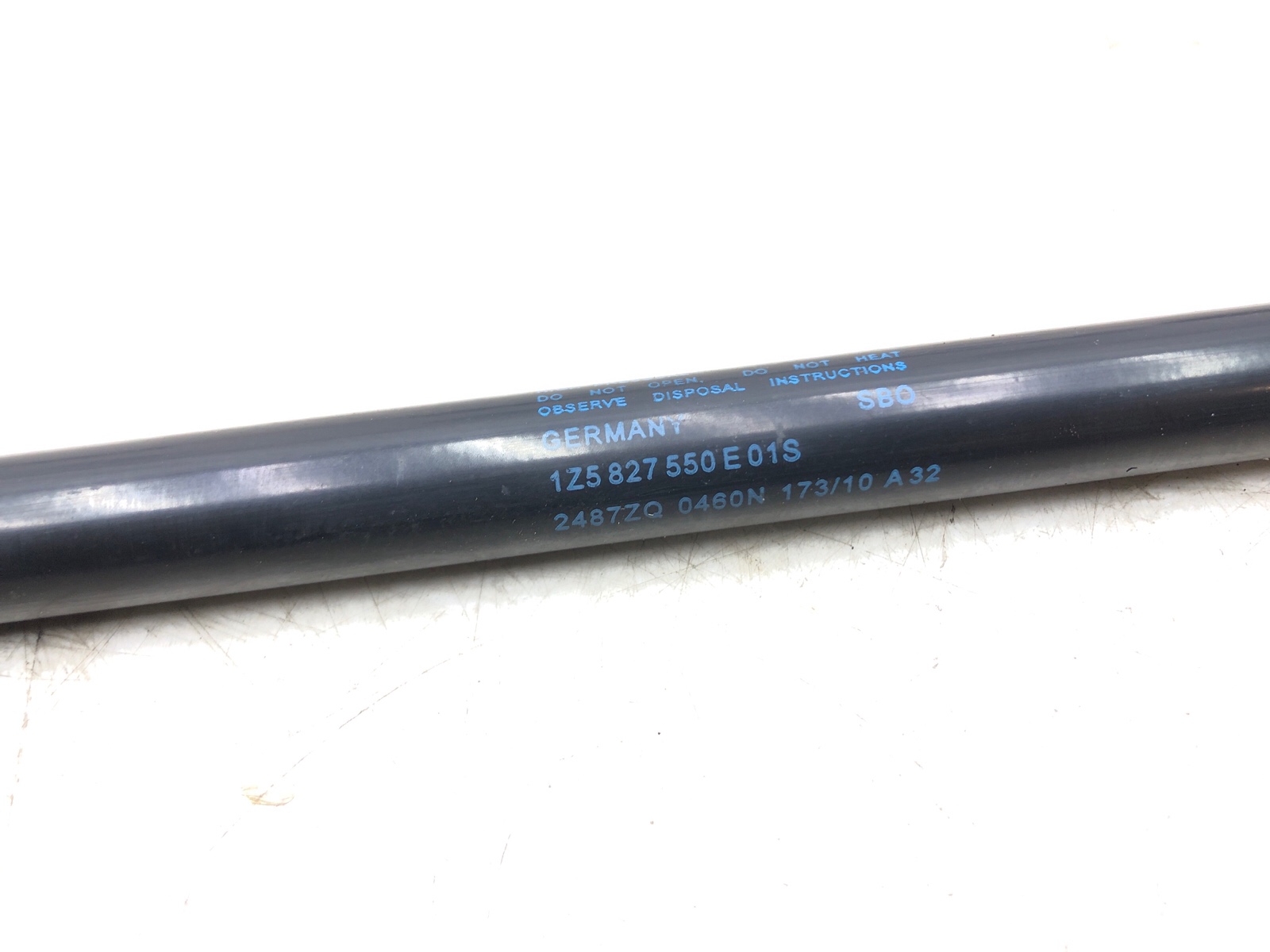 Амортизатор крышки багажника, 500 рублей, Москва