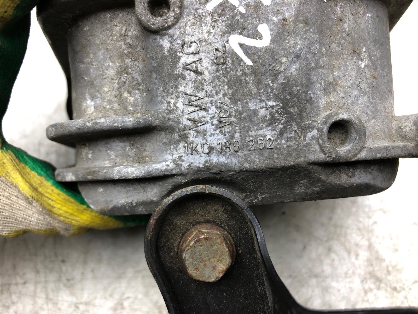 Опора двигателя, 1000 рублей, Москва