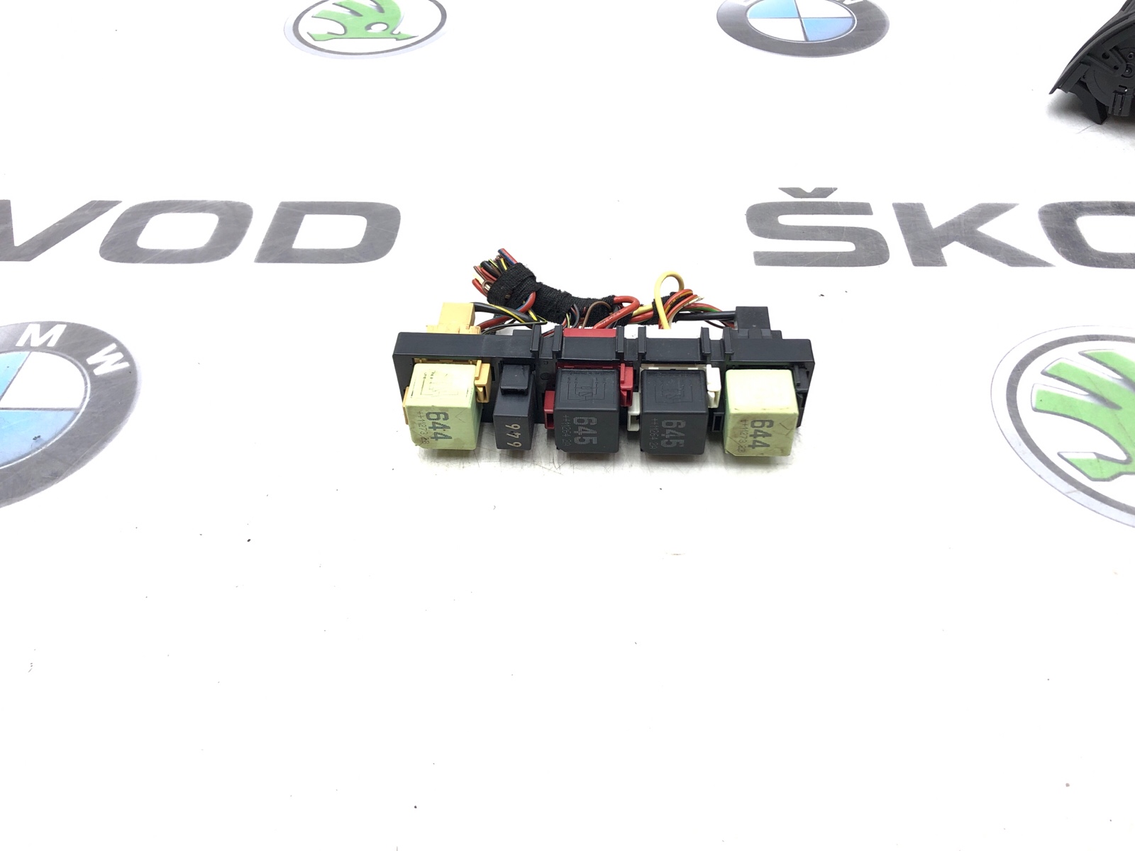 Блок реле, 1000 рублей, Москва