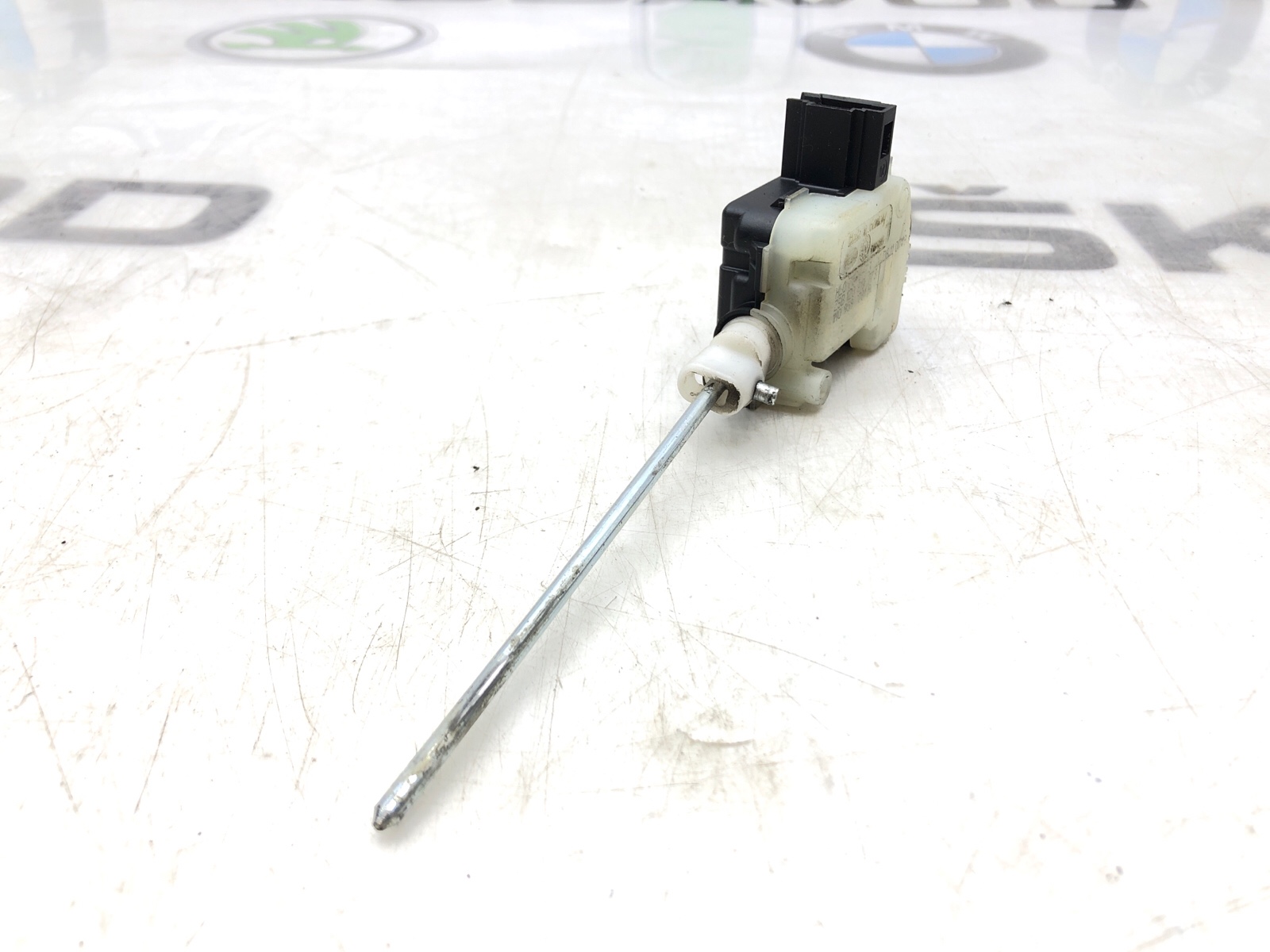 Активатор лючка бензобака, 500 рублей, Москва