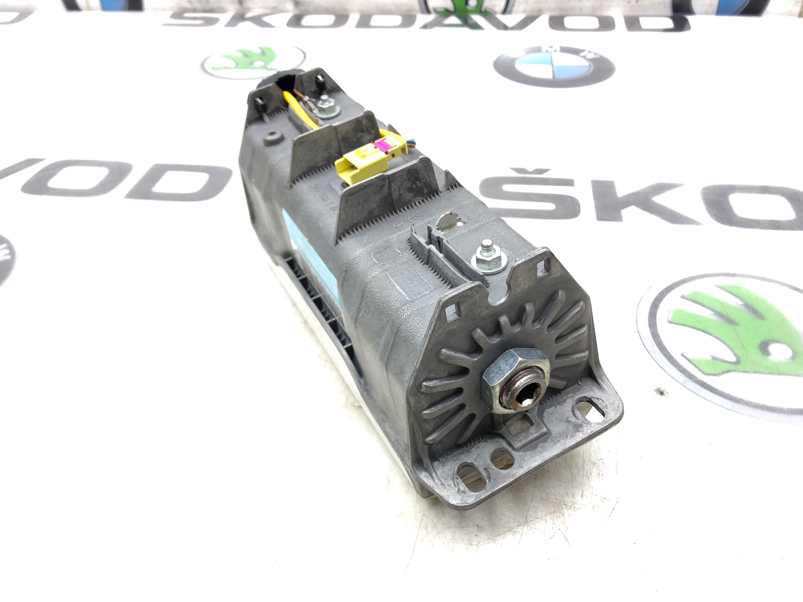 Подушка безопасности пассажира, 3500 рублей, Москва