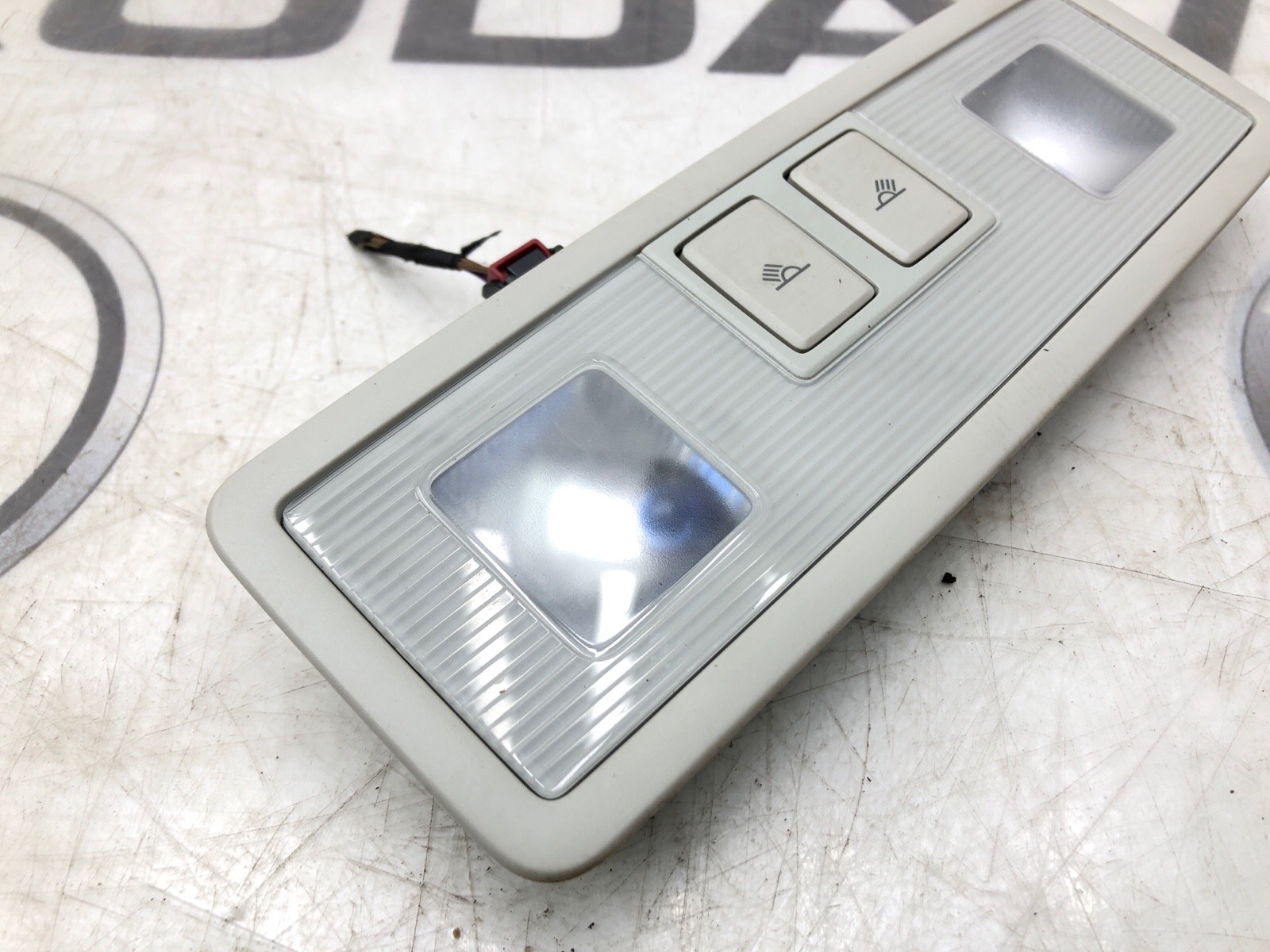 Плафон освещения салона, 3000 рублей, Москва