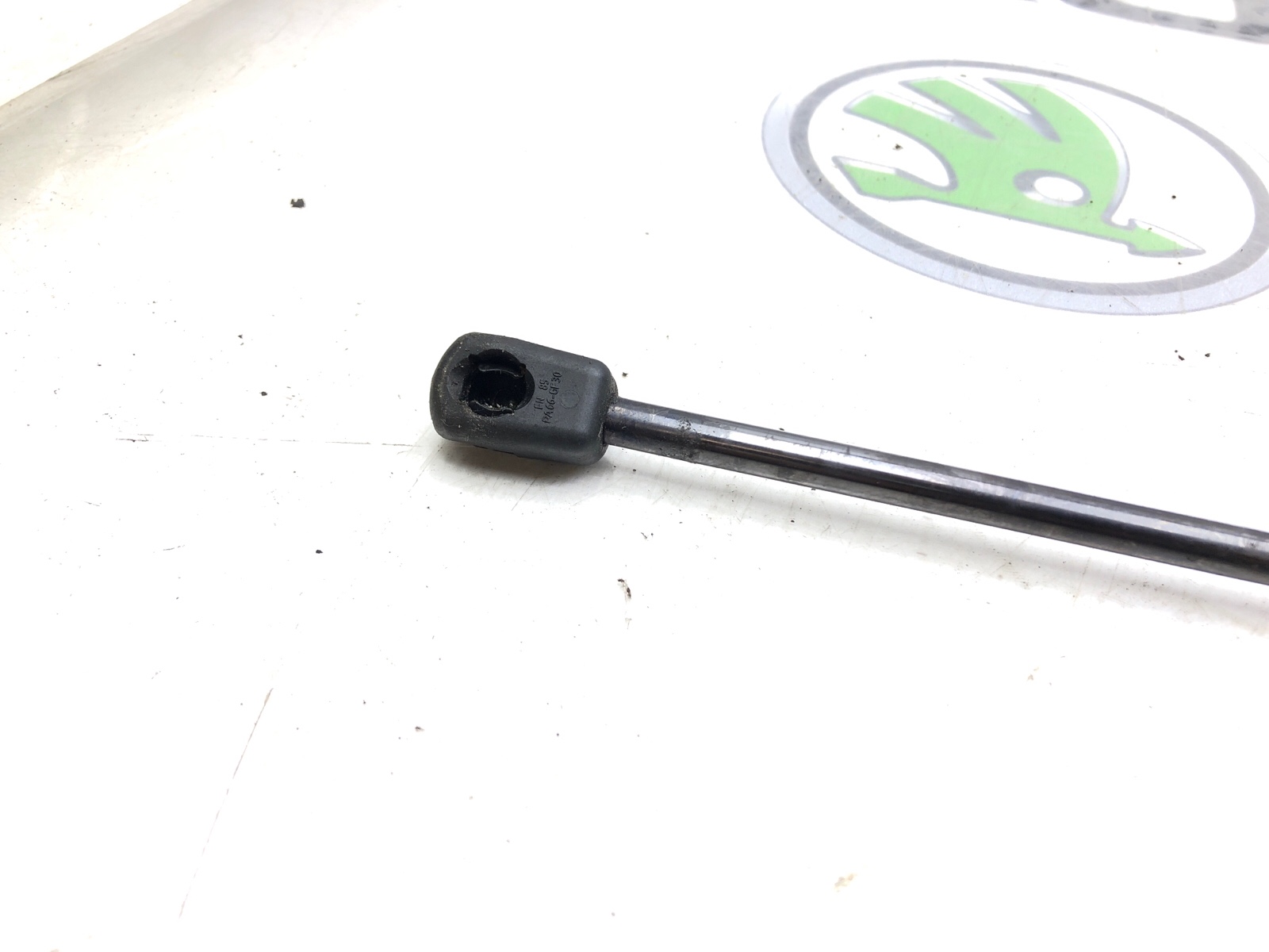 амортизатор капота, 1500 рублей, Москва