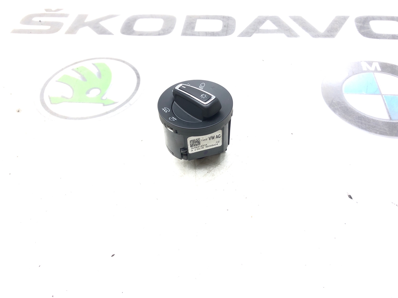 Переключатель света фар, 3000 рублей, Москва