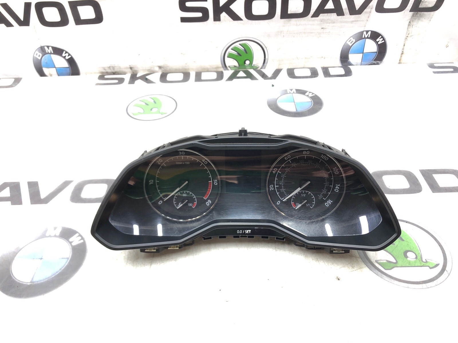 панель приборов, 3000 рублей, Москва