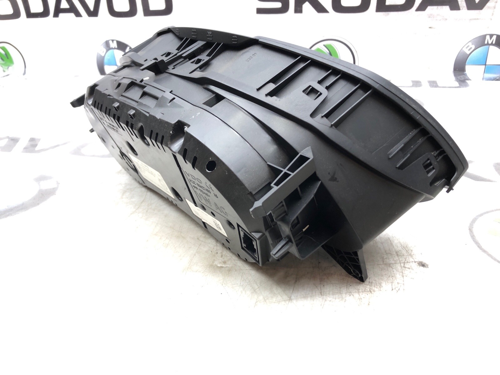 панель приборов, 3000 рублей, Москва