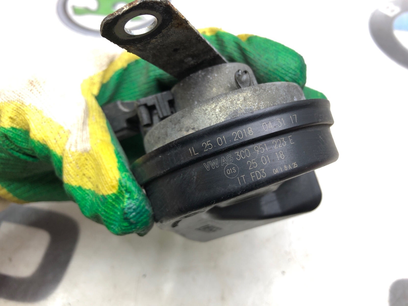 Звуковой сигнал, 1000 рублей, Москва