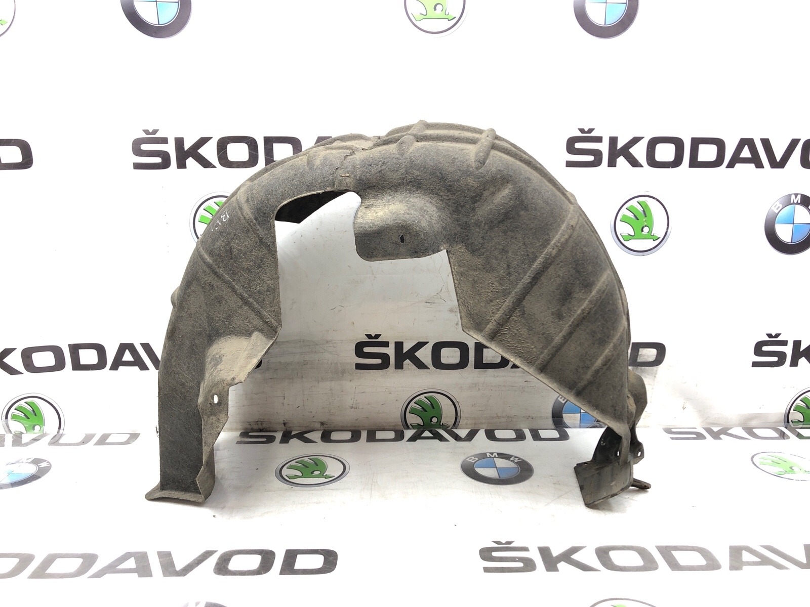 подкрылок, 5000 рублей, Москва