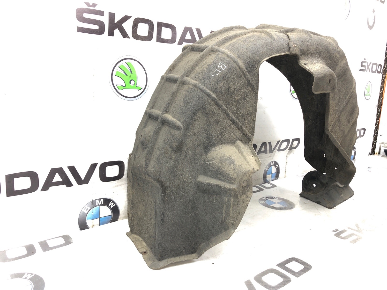 подкрылок, 5000 рублей, Москва