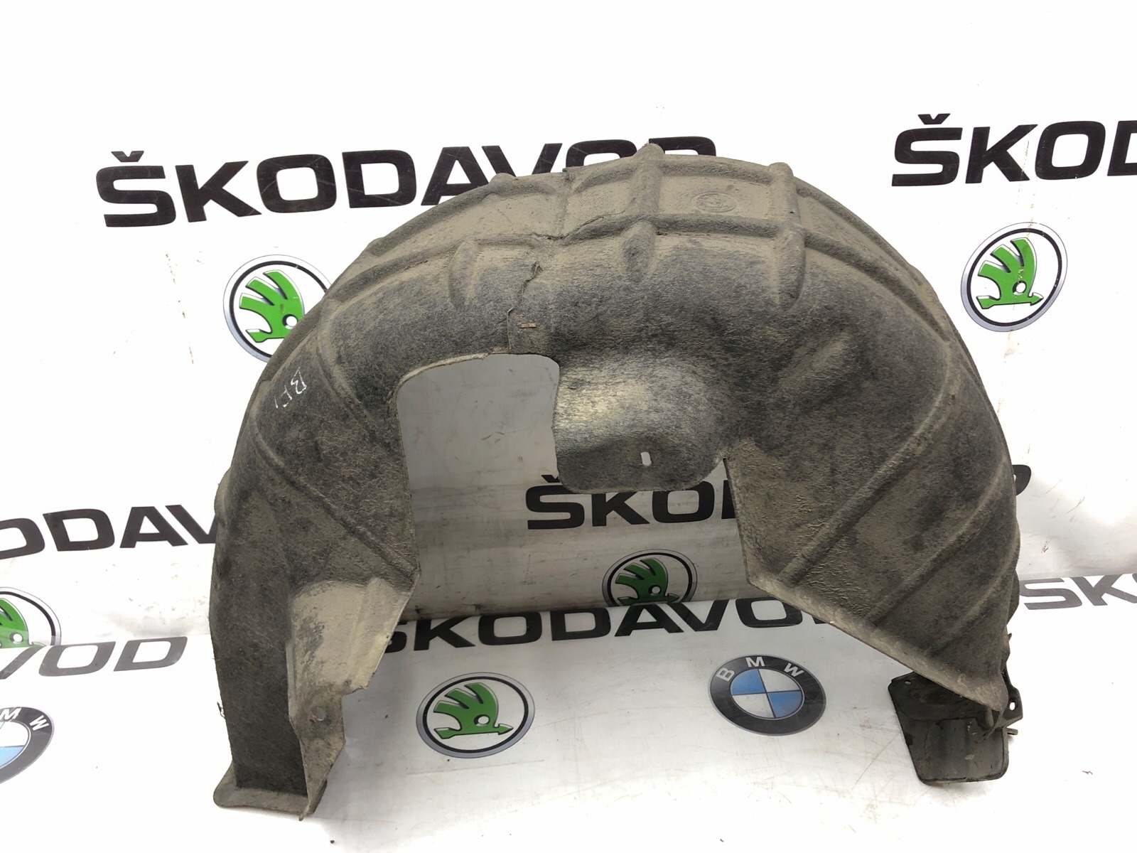 подкрылок, 5000 рублей, Москва