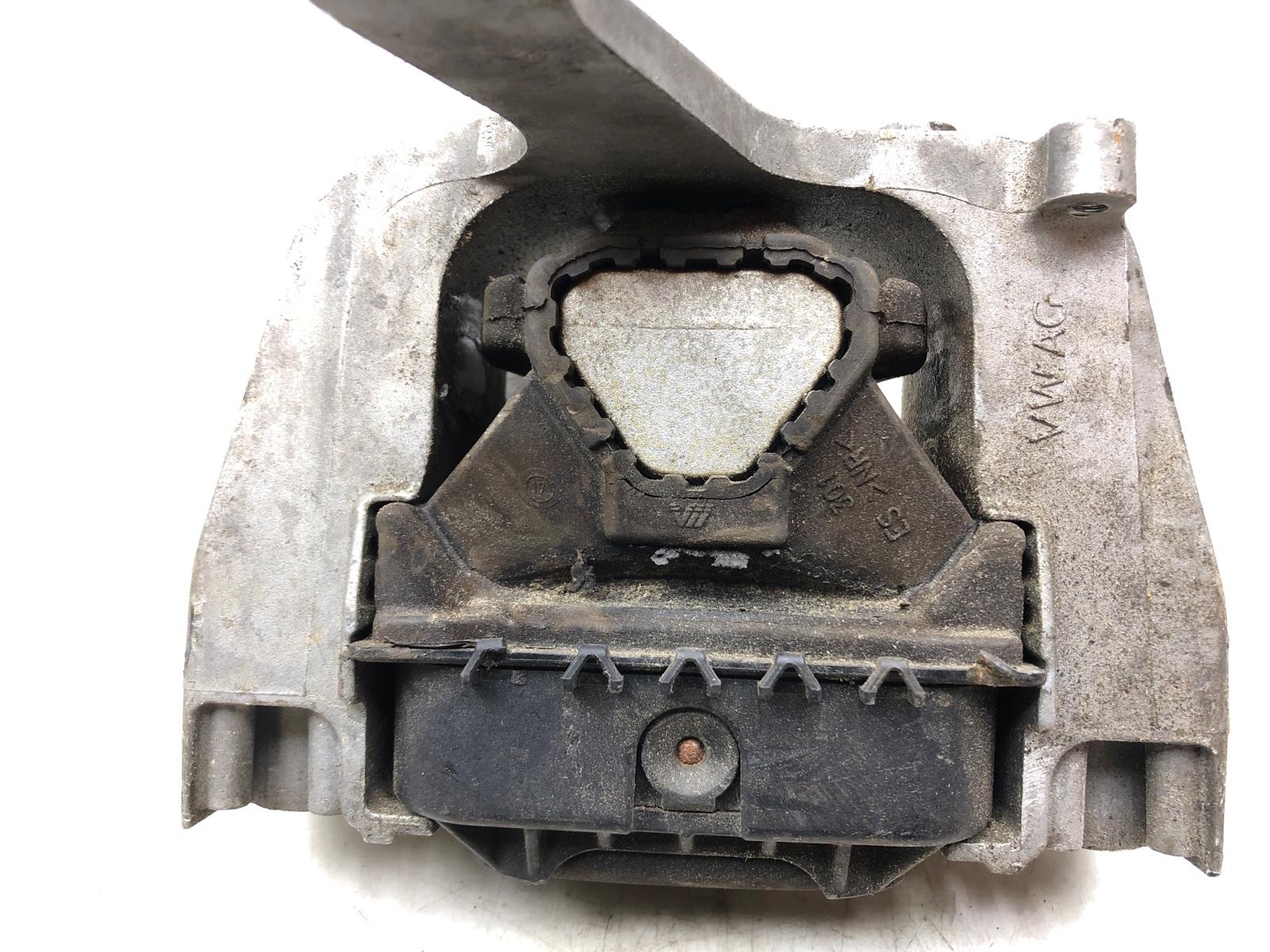 Опора двигателя, 2000 рублей, Москва