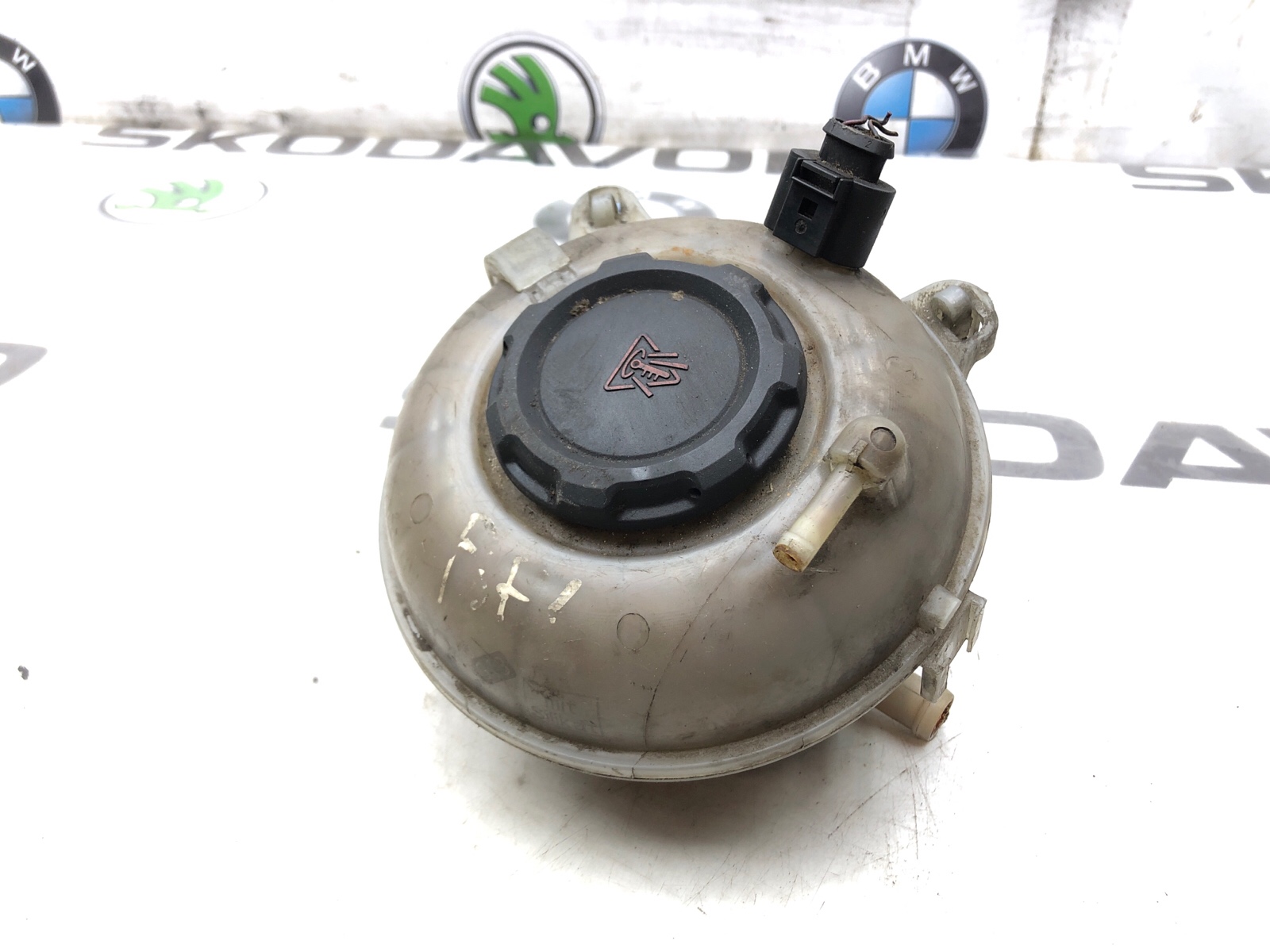 Расширительный бачок, 1000 рублей, Москва