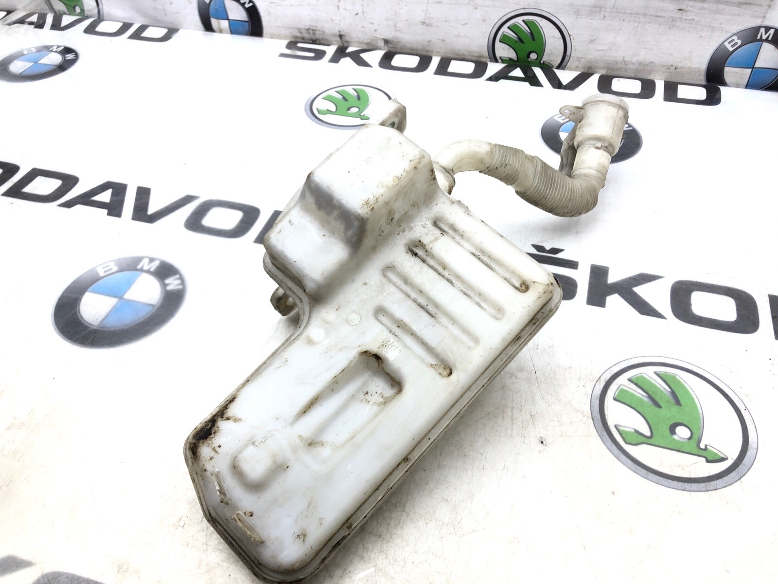 бачок омывателя, 3000 рублей, Москва