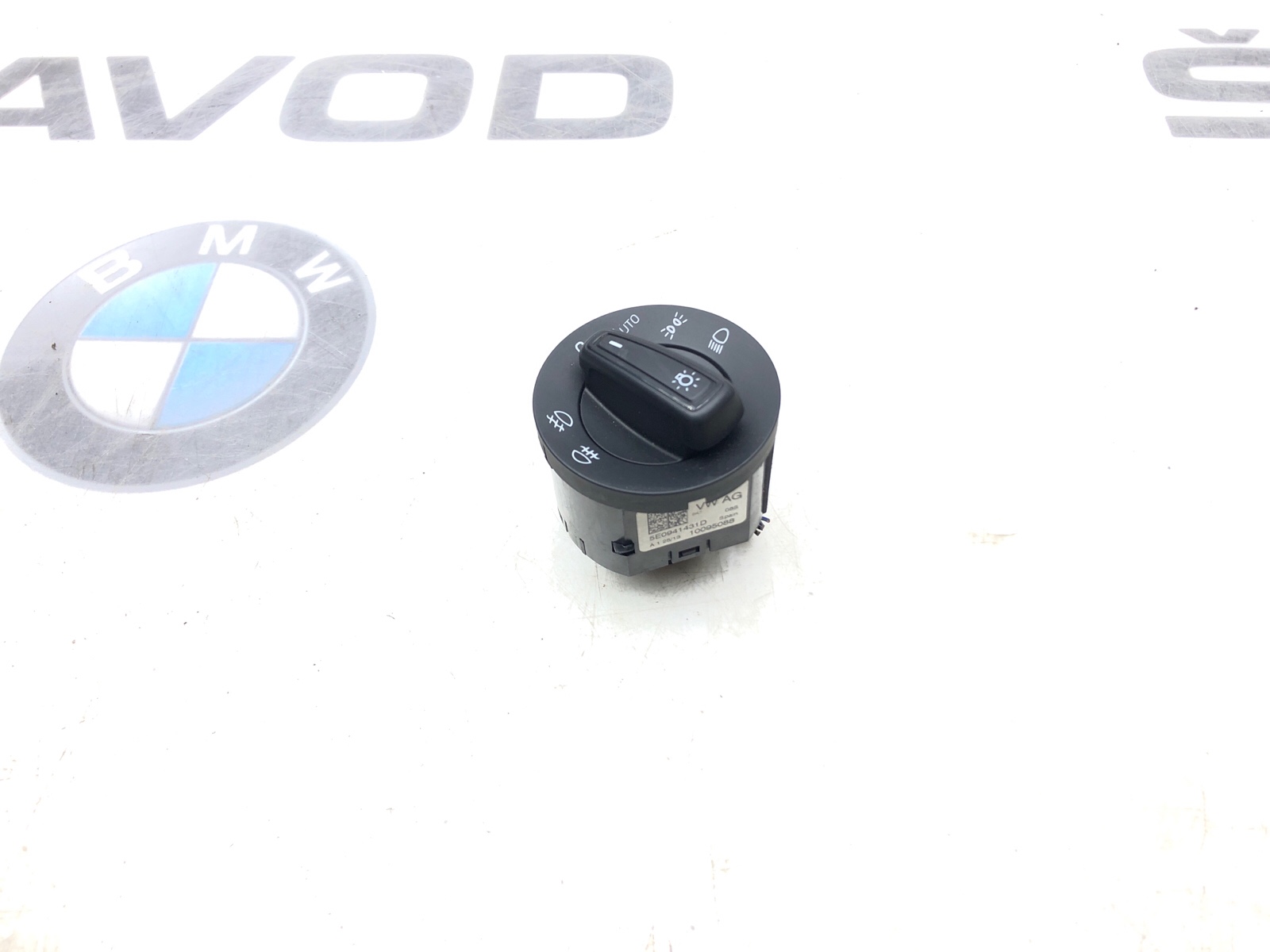 Переключатель света фар, 2500 рублей, Москва