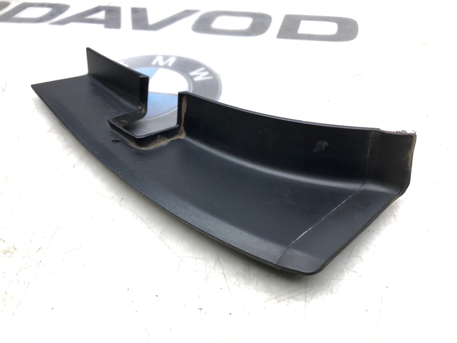 Накладка фонаря, 500 рублей, Москва