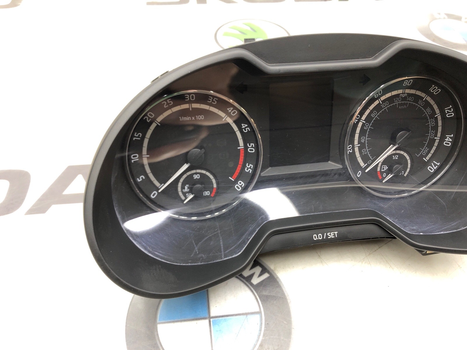 панель приборов, 4000 рублей, Москва