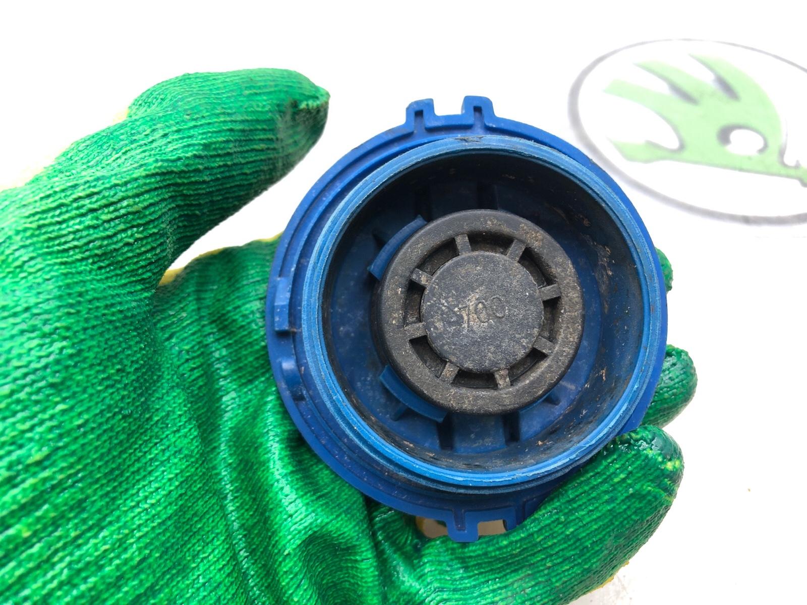 Крышка расширительного бочка, 500 рублей, Москва