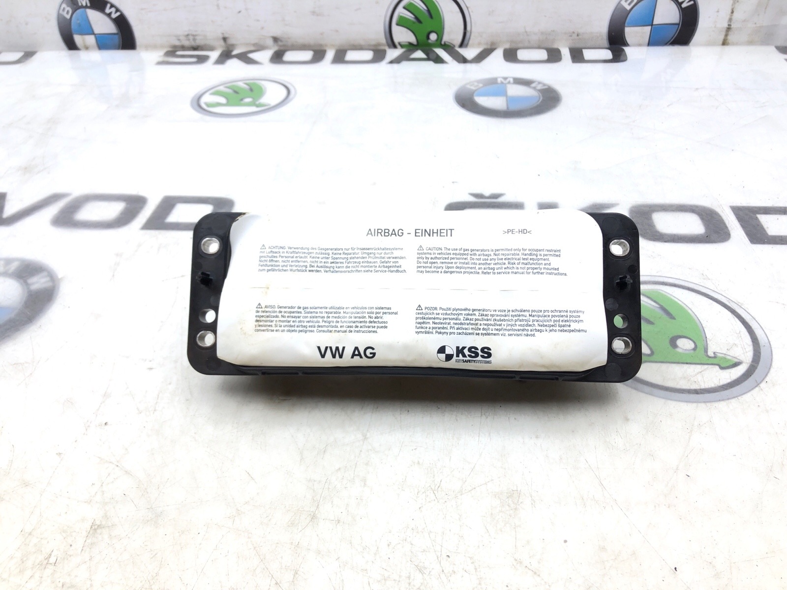 Подушка безопасности пассажира, 8000 рублей, Москва