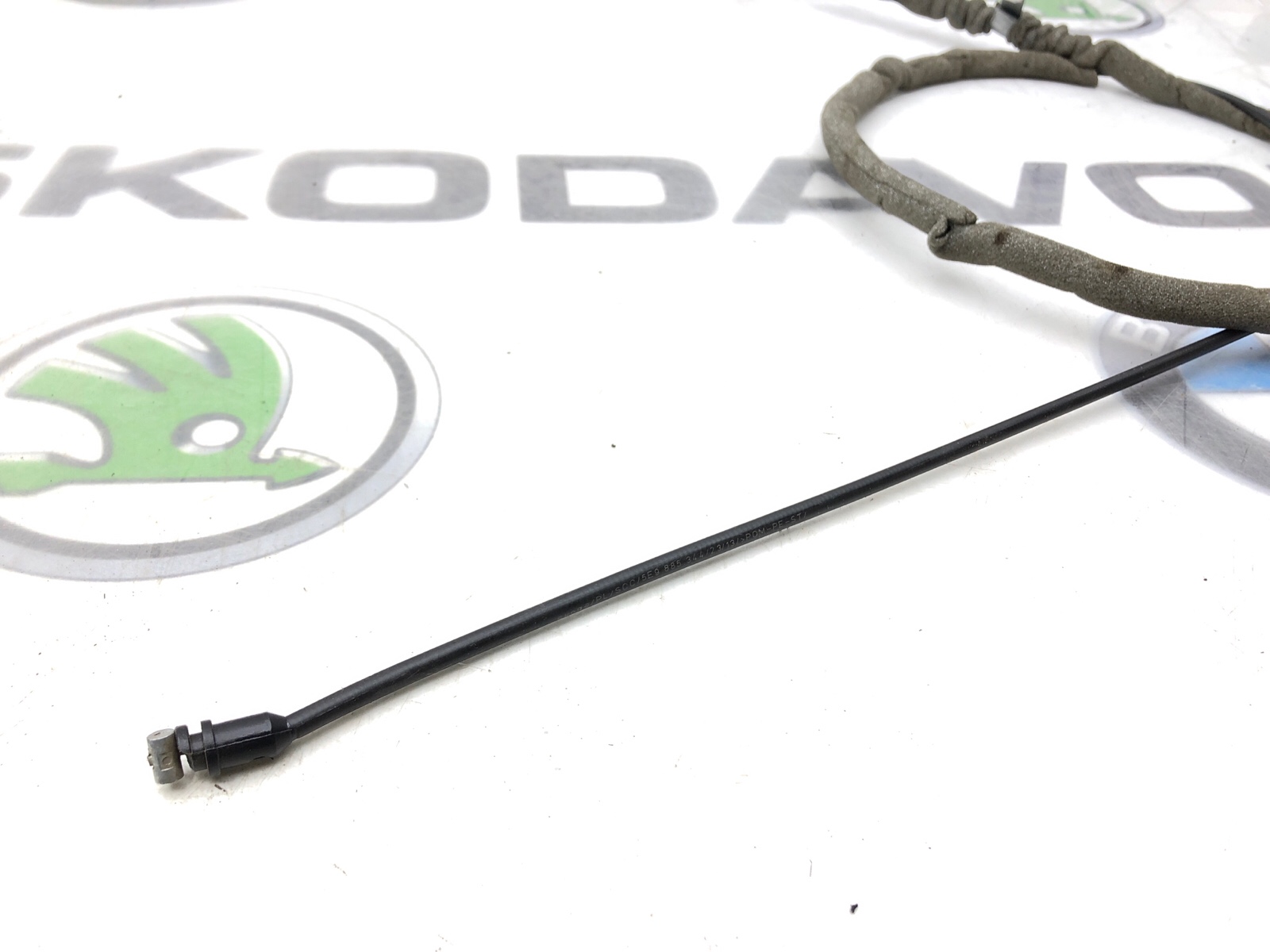 Трос разблокировки спинки сиденья, 1000 рублей, Москва