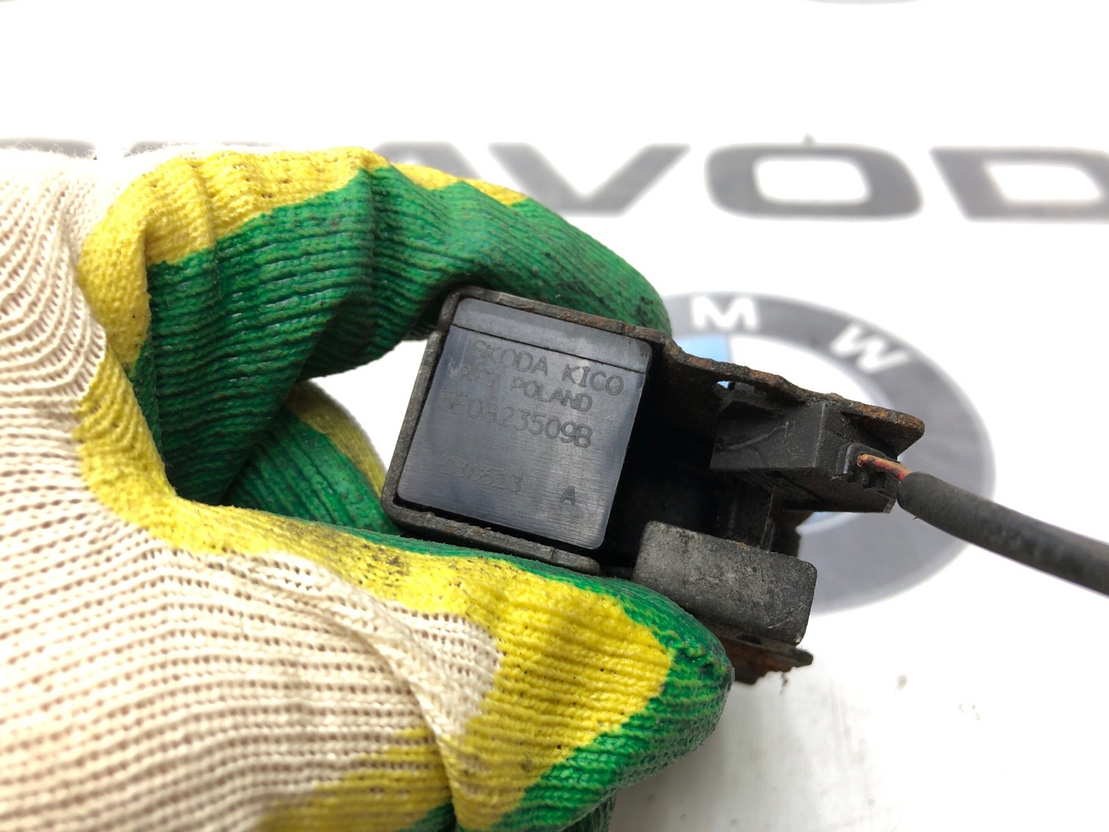 замок капота, 1000 рублей, Москва