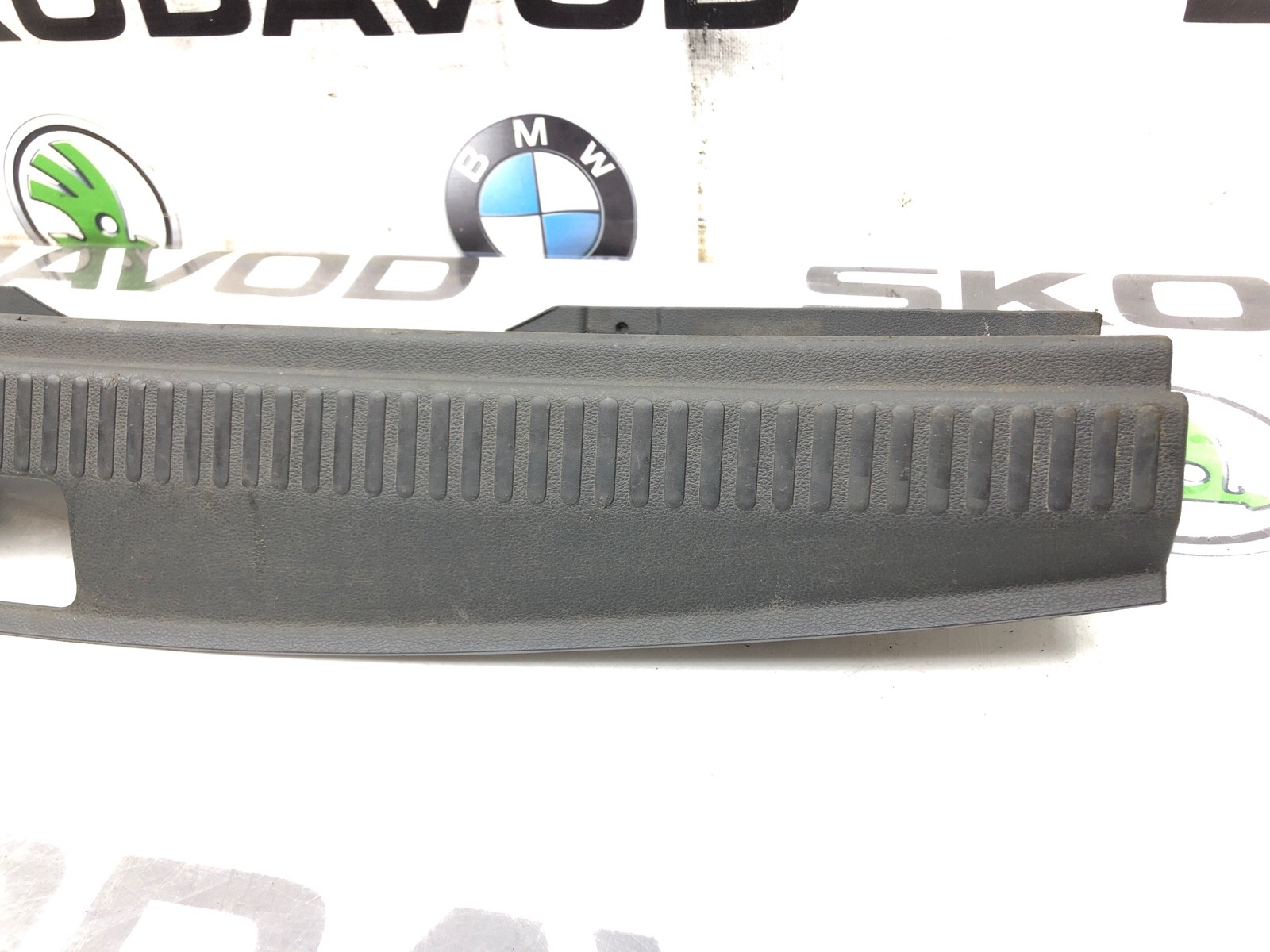 Накладка замка багажника, 1500 рублей, Москва