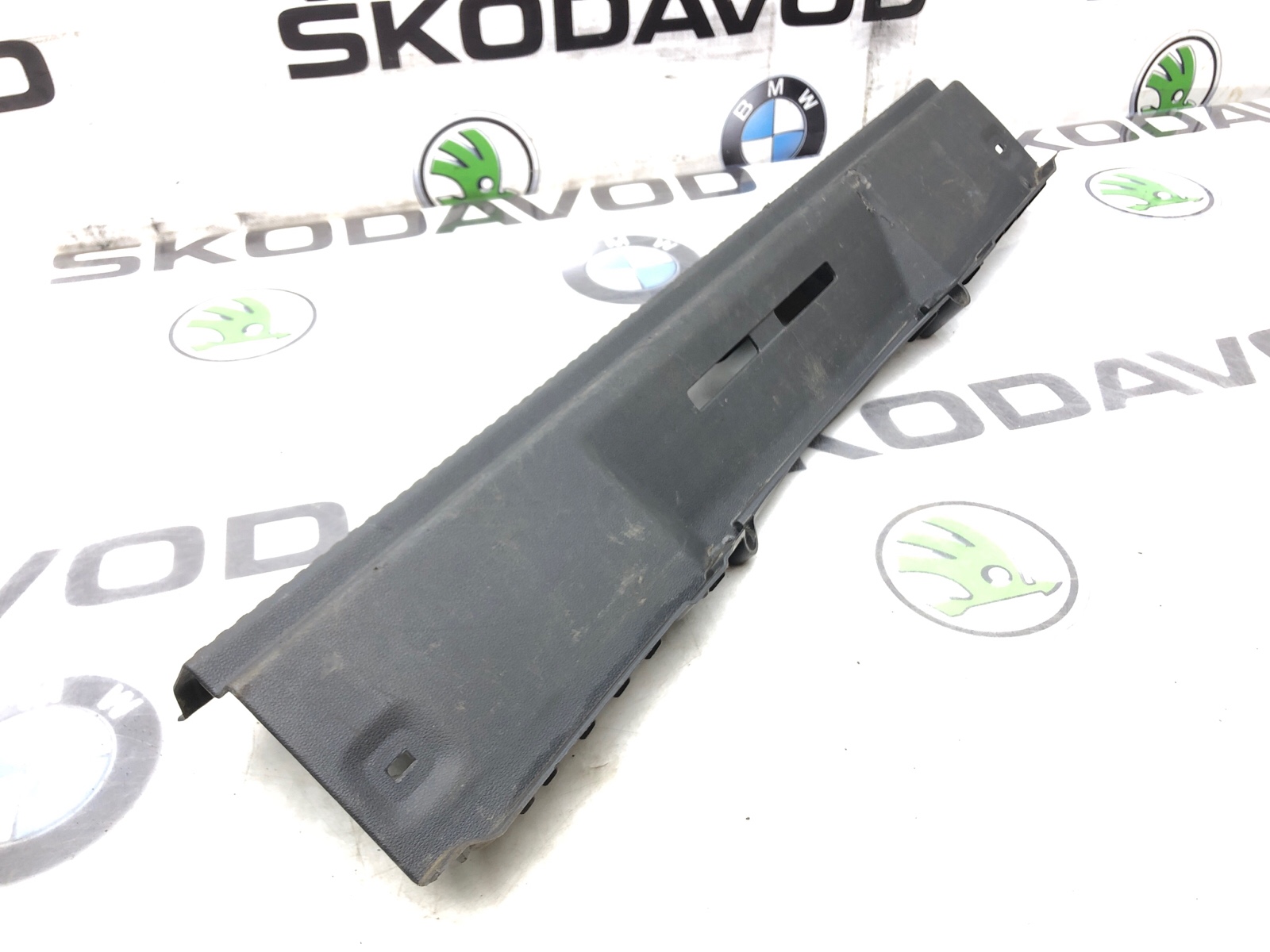 Накладка замка багажника, 1500 рублей, Москва