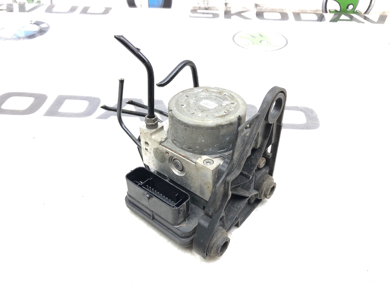 блок ABS, 2000 рублей, Москва