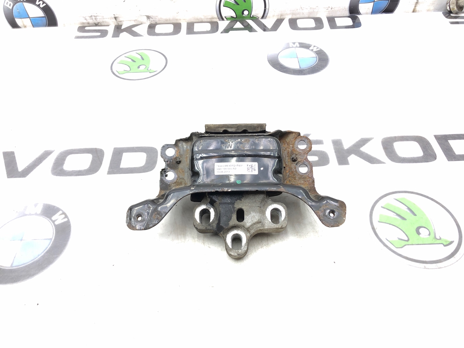 Опора МКПП, 2000 рублей, Москва