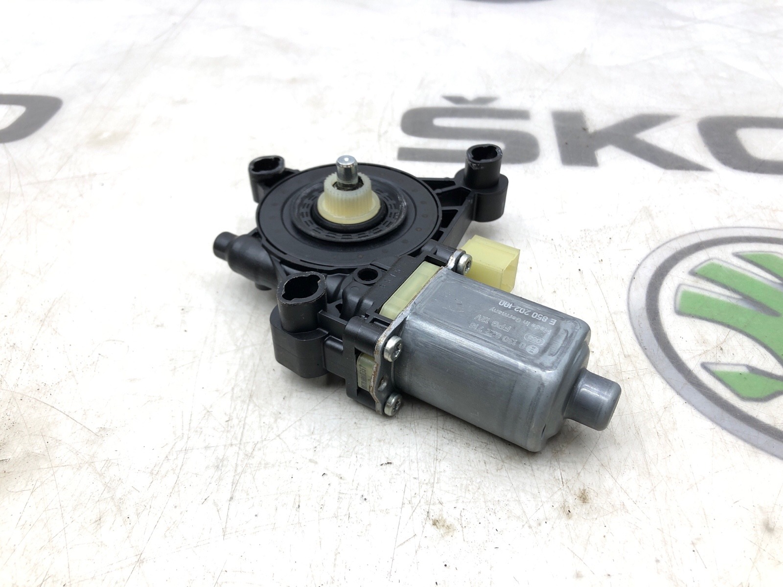 мотор стеклоподъемника, 500 рублей, Москва