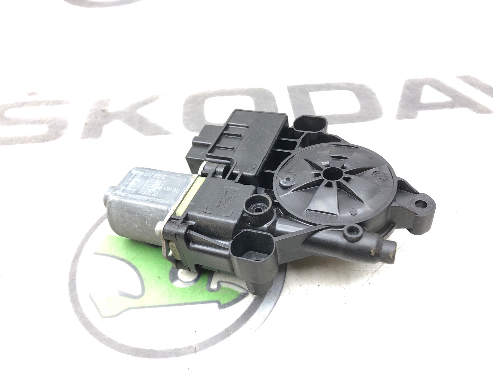 мотор стеклоподъемника, 1000 рублей, Москва