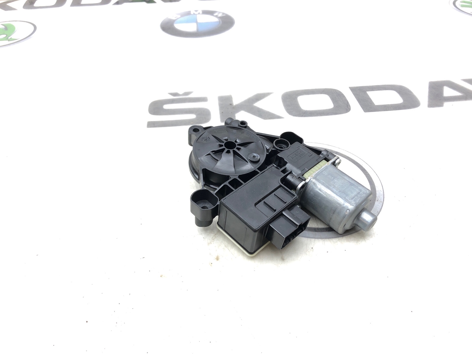 мотор стеклоподъемника, 1000 рублей, Москва