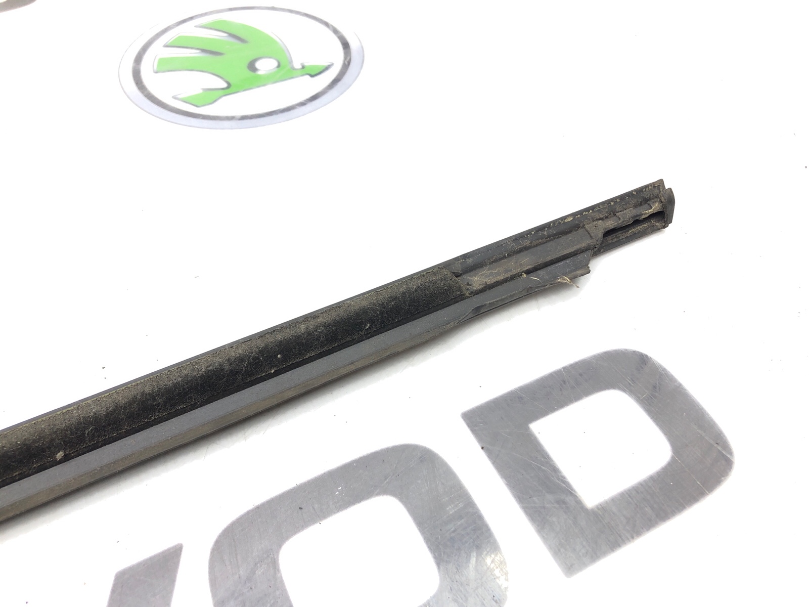 молдинг стекла, 3000 рублей, Москва