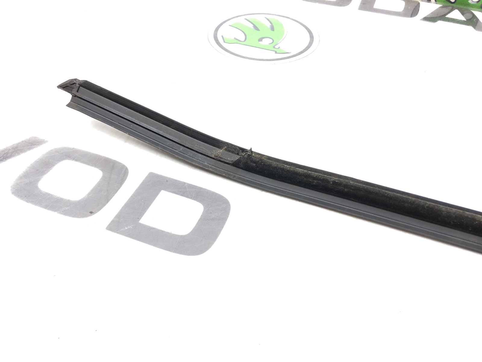 молдинг стекла, 3000 рублей, Москва