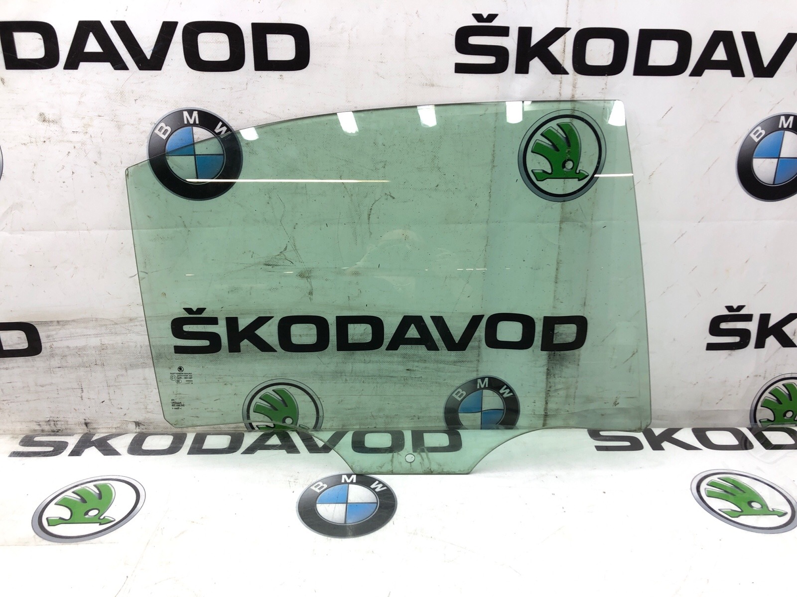 Стекло двери, 9000 рублей, Москва