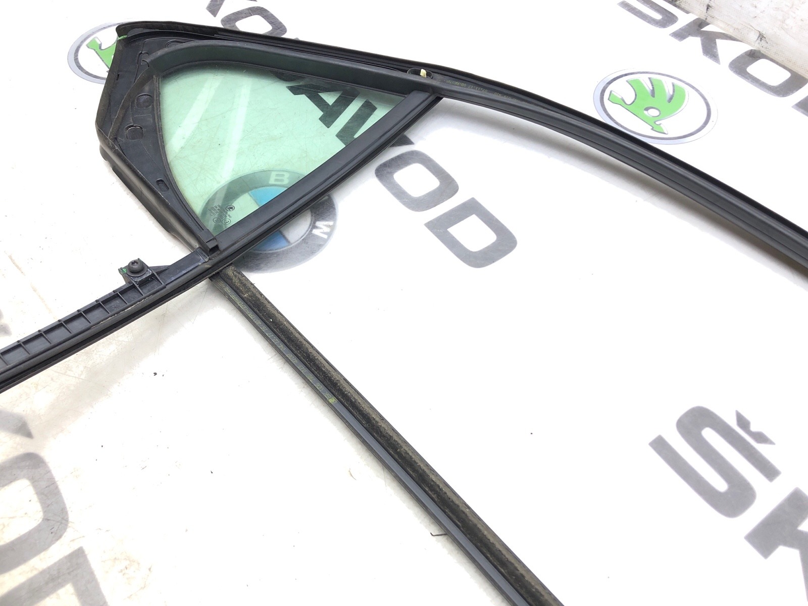 форточка двери, 8000 рублей, Москва